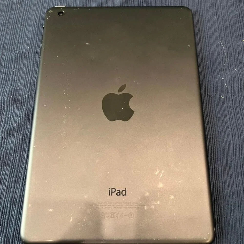 Apple iPad 1st Gen.